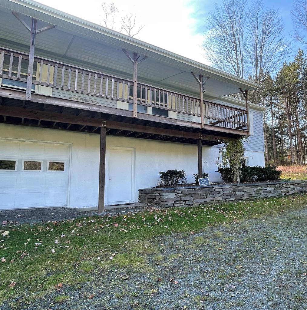 Mainesburg, PA 16932,370 Robbins Rd