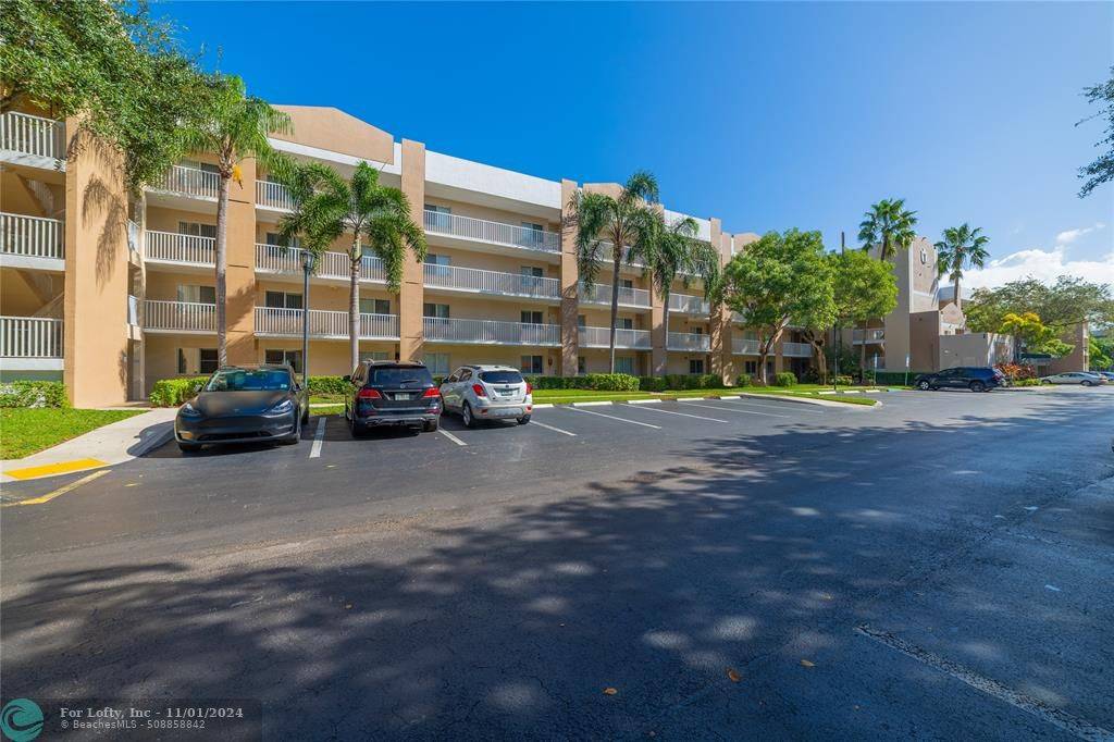 Fort Lauderdale, FL 33321,9537 Weldon Cir  #304