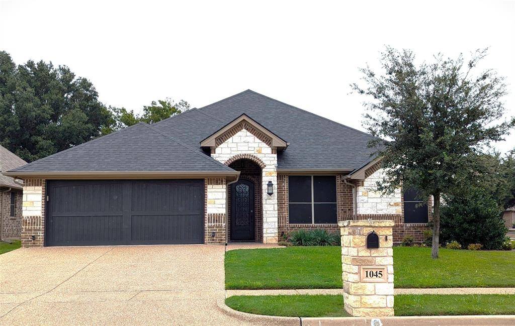 Granbury, TX 76048,1045 Anna Circle