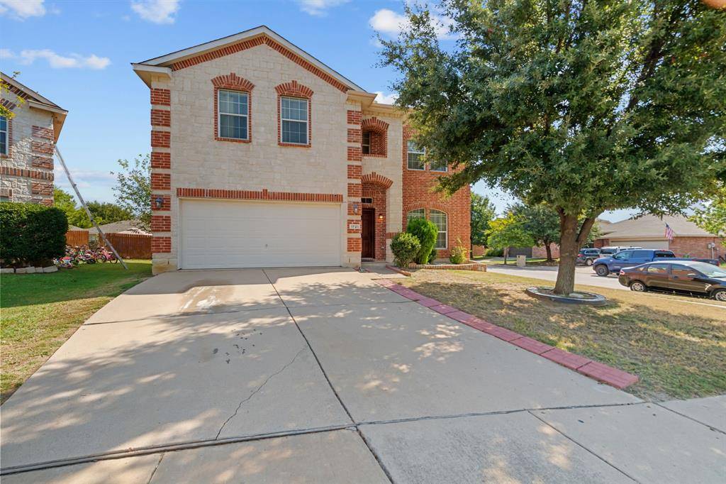 Fort Worth, TX 76177,1721 Grassy View Drive