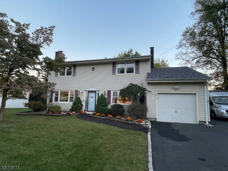 Piscataway Twp., NJ 08854,60 Anita Dr