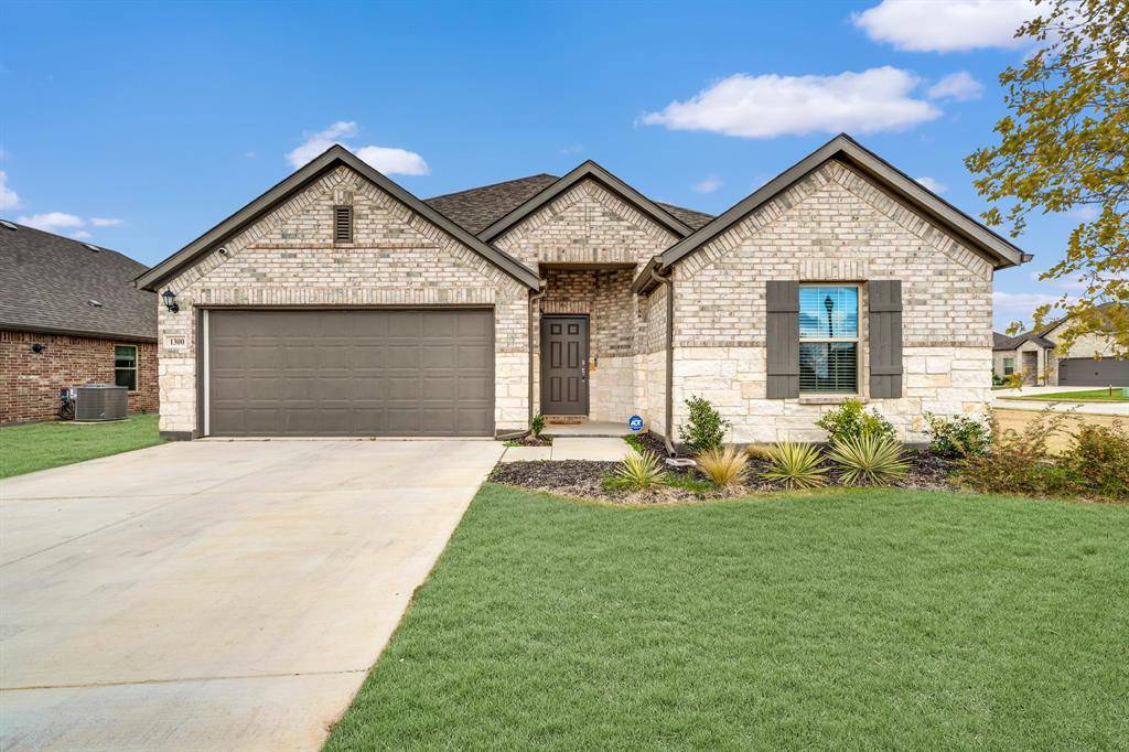 Crowley, TX 76036,1300 Elk Ridge Drive