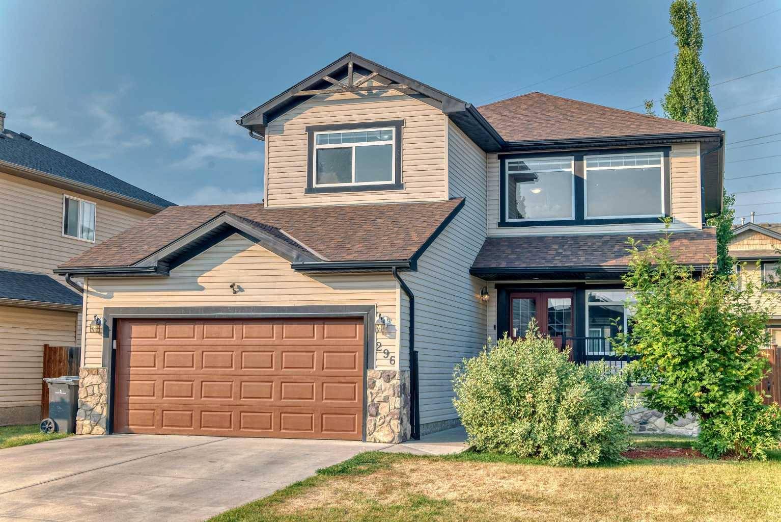 Chestermere, AB T1X 1L2,296 OAKMERE CLOSE