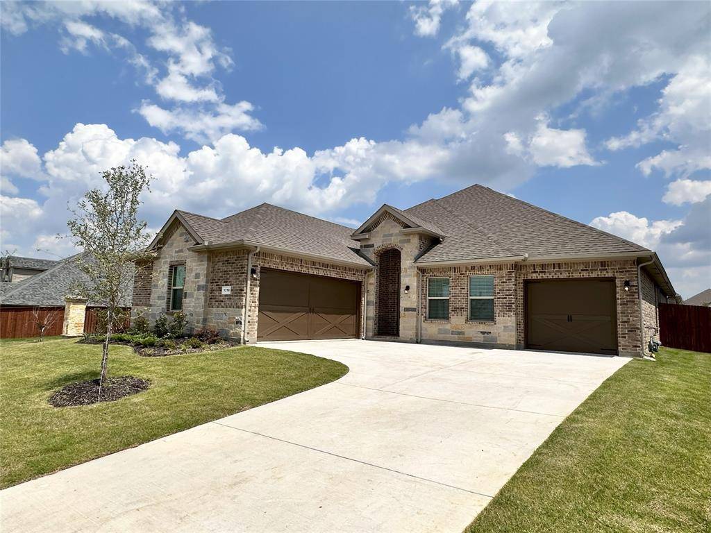 Arlington, TX 76002,1310 Axis Deer Road