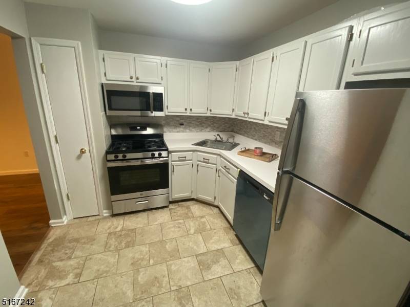 Mount Arlington Boro, NJ 07856,84 Maple Ln #84