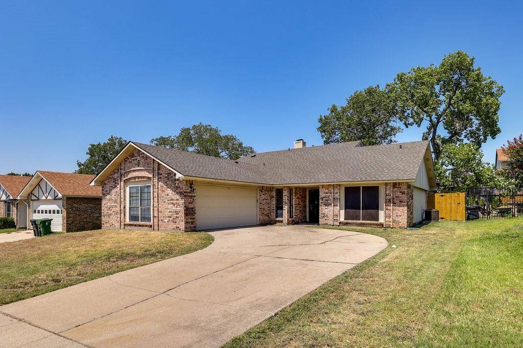 Arlington, TX 76016,7105 Forestview Drive