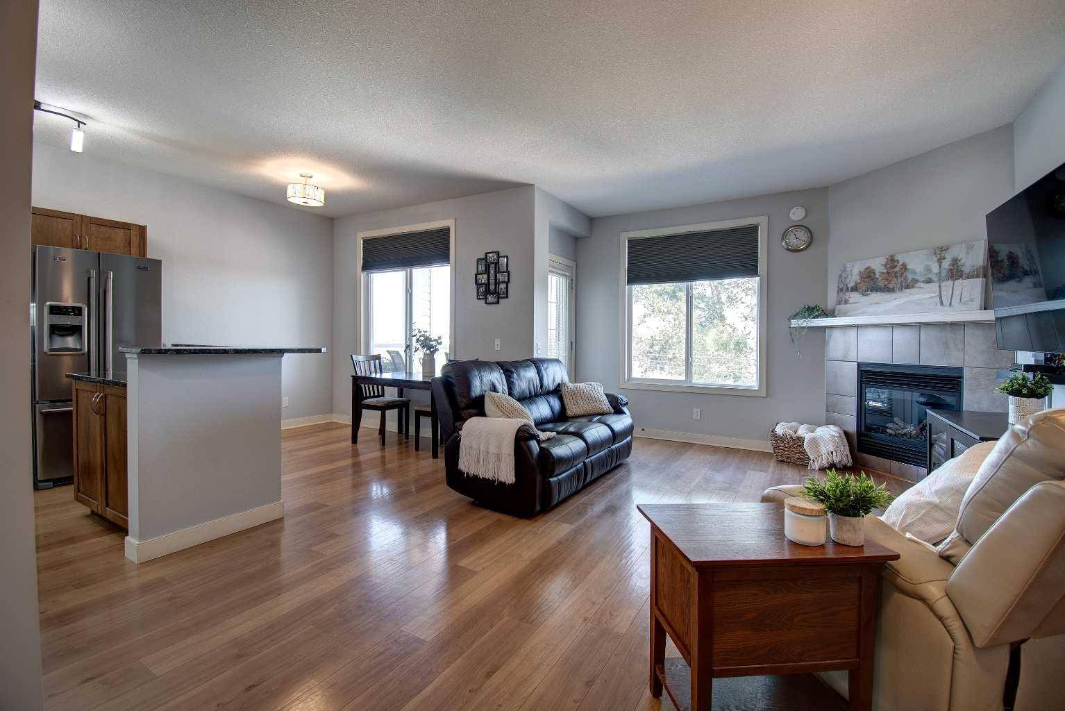 Airdrie, AB T4B3H4,132 1 AVE NW #404