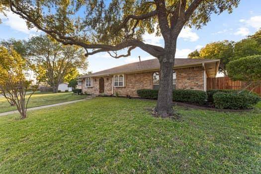 Desoto, TX 75115,1101 Waterview Lane