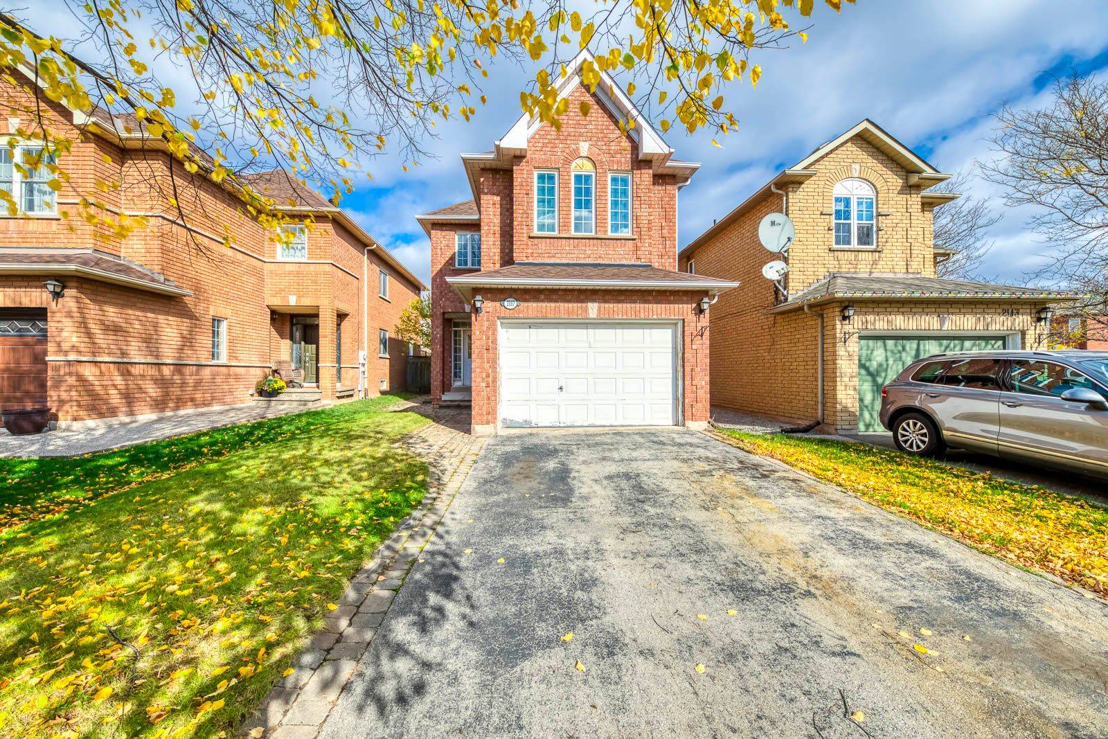 Oakville, ON L6M 3S4,2117 Glenfield RD