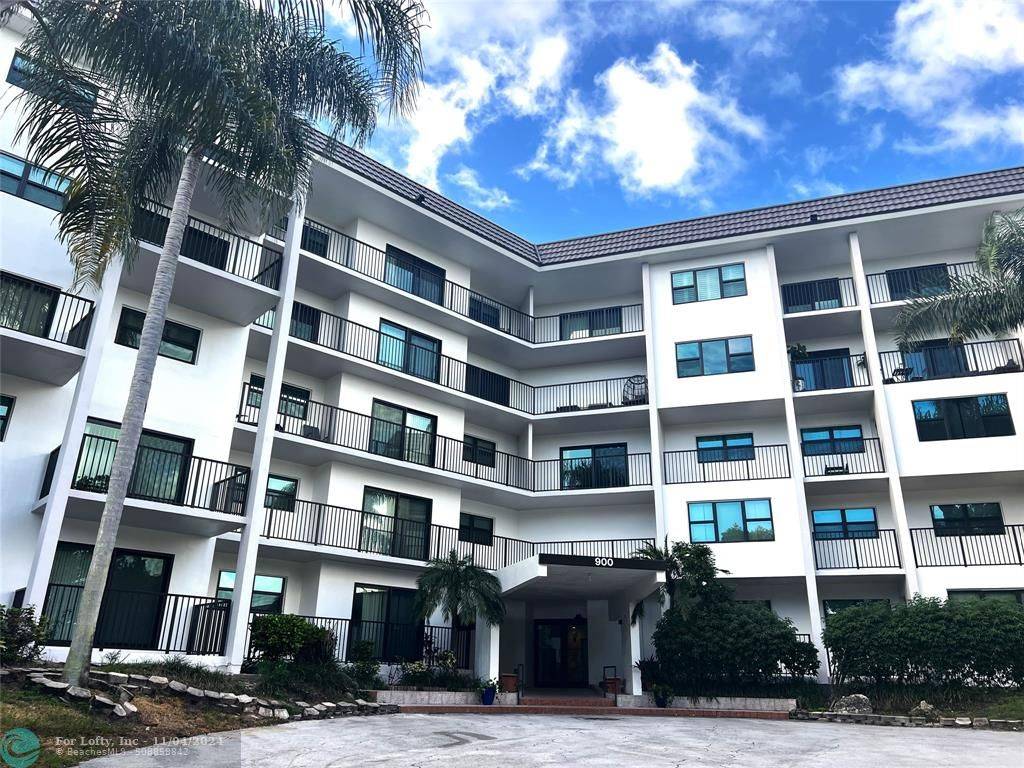 Fort Lauderdale, FL 33315,900 River Reach Dr  #410