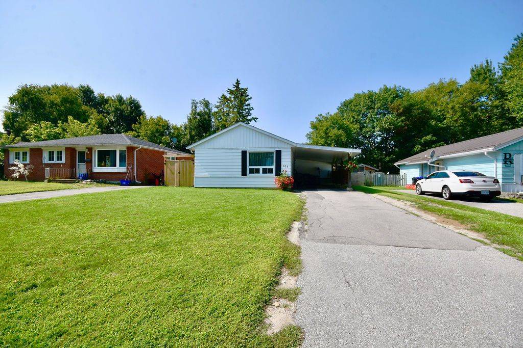 Midland, ON L4R 2P5,624 BAYVIEW DR