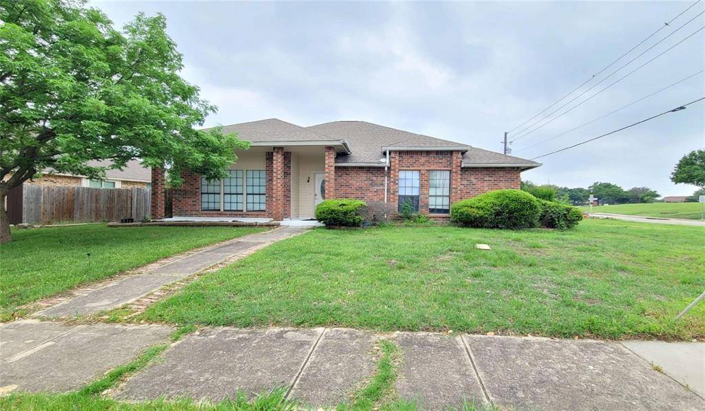 The Colony, TX 75056,1 Holden Circle