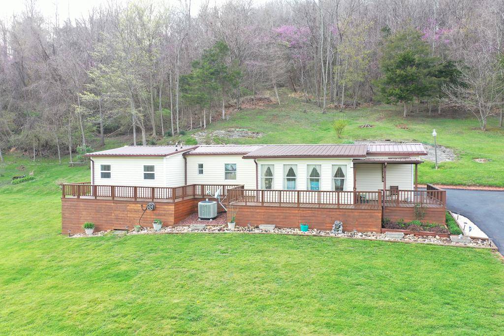 Honaker, VA 24260,839 CORN VALLEY ROAD