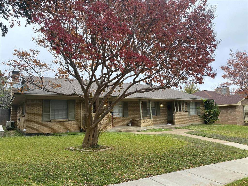 Dallas, TX 75240,13533 Red Fern Lane