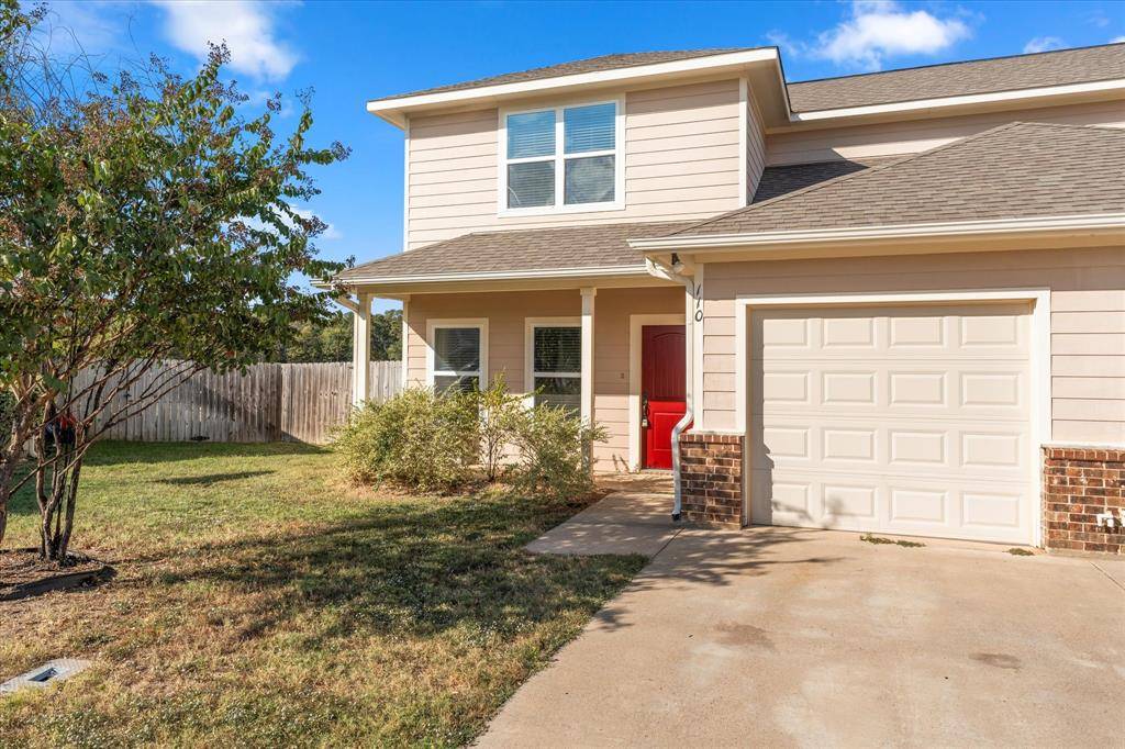 Mabank, TX 75143,108 Bridle Court