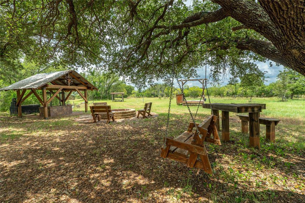 De Leon, TX 76444,400 County Road 186