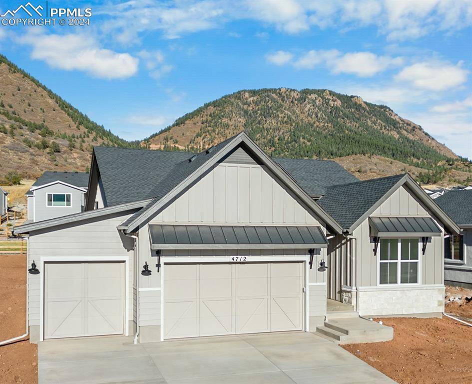 Monument, CO 80132,4712 Foothills Flash CT