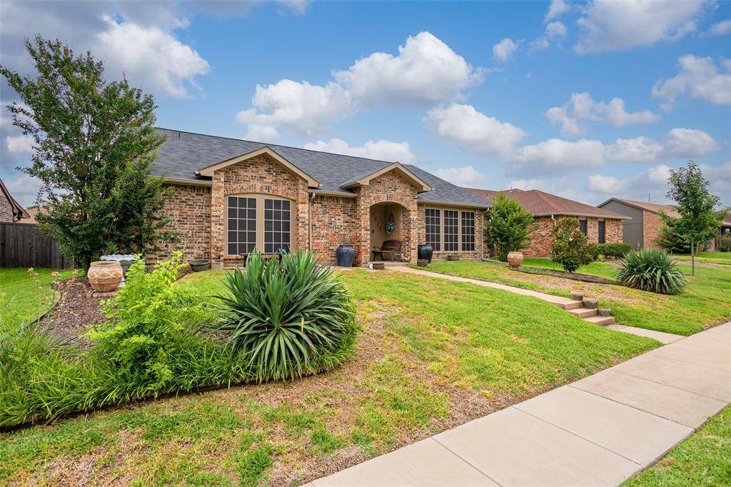 Garland, TX 75043,5813 Winell Drive