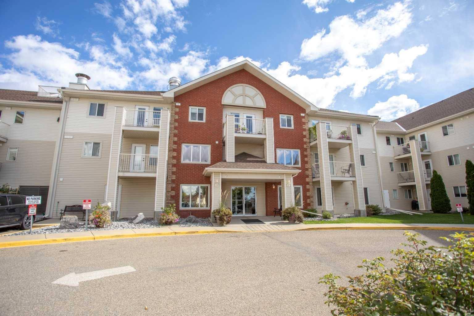 Red Deer, AB T4P 3Y3,56 Carroll CRES #218