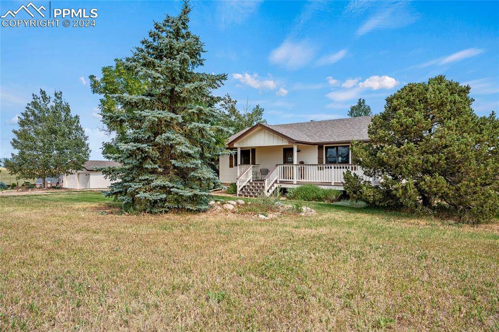 Larkspur, CO 80118,4371 Best RD