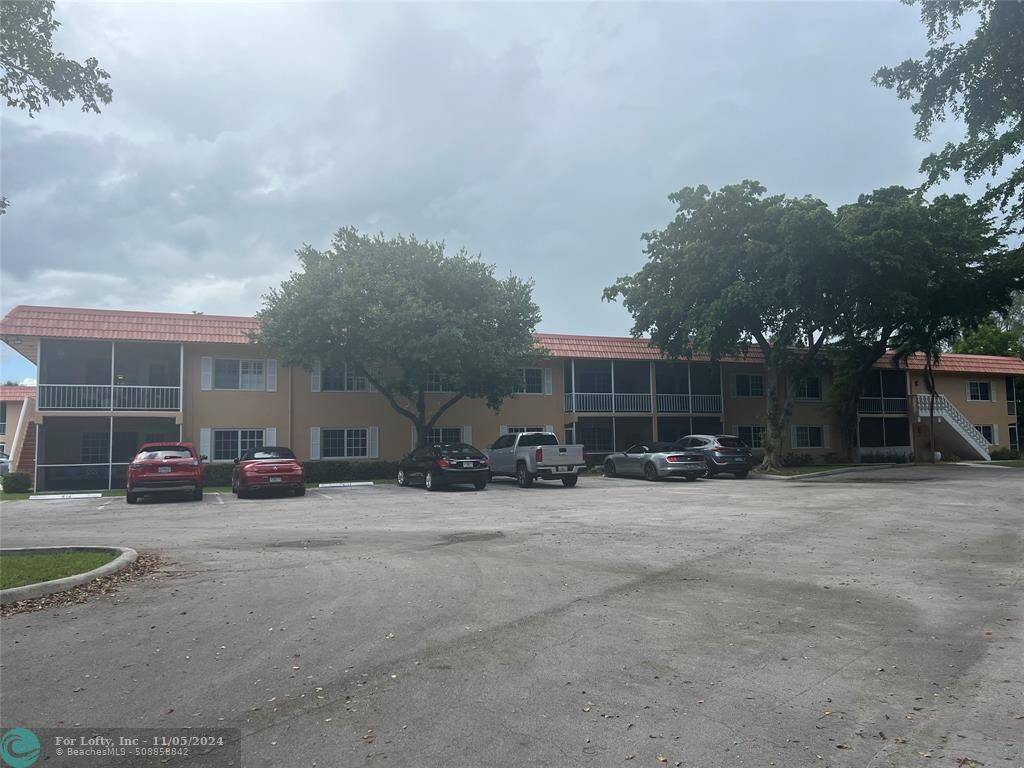 Wilton Manors, FL 33305,351 NE 19th Pl  #109K