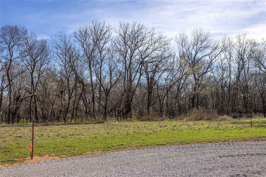 Weatherford, OK 73096,White Tail Road