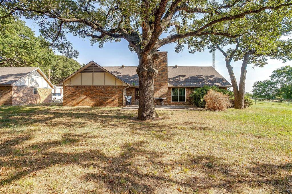 Springtown, TX 76082,451 Willow Creek Lane