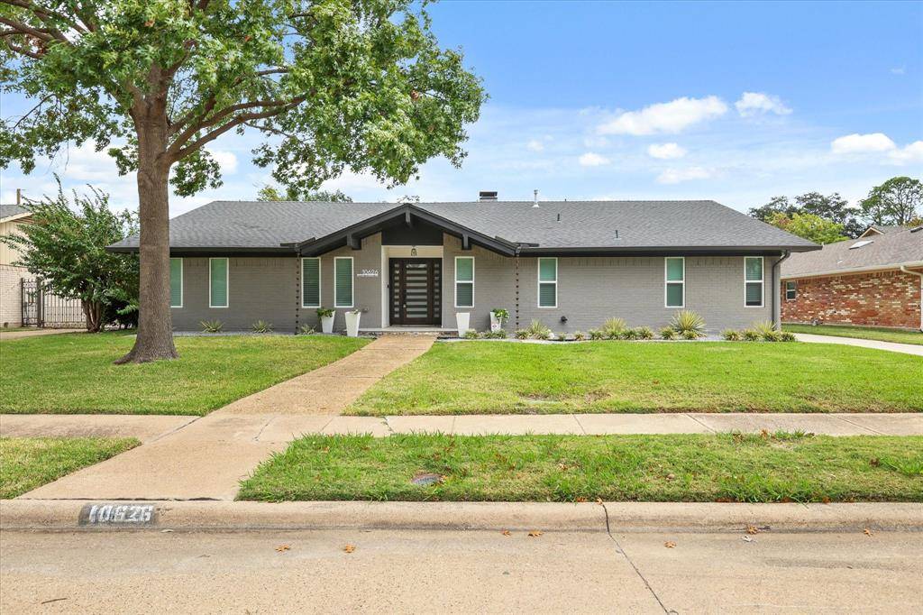 Dallas, TX 75229,10626 Royal Chapel Drive