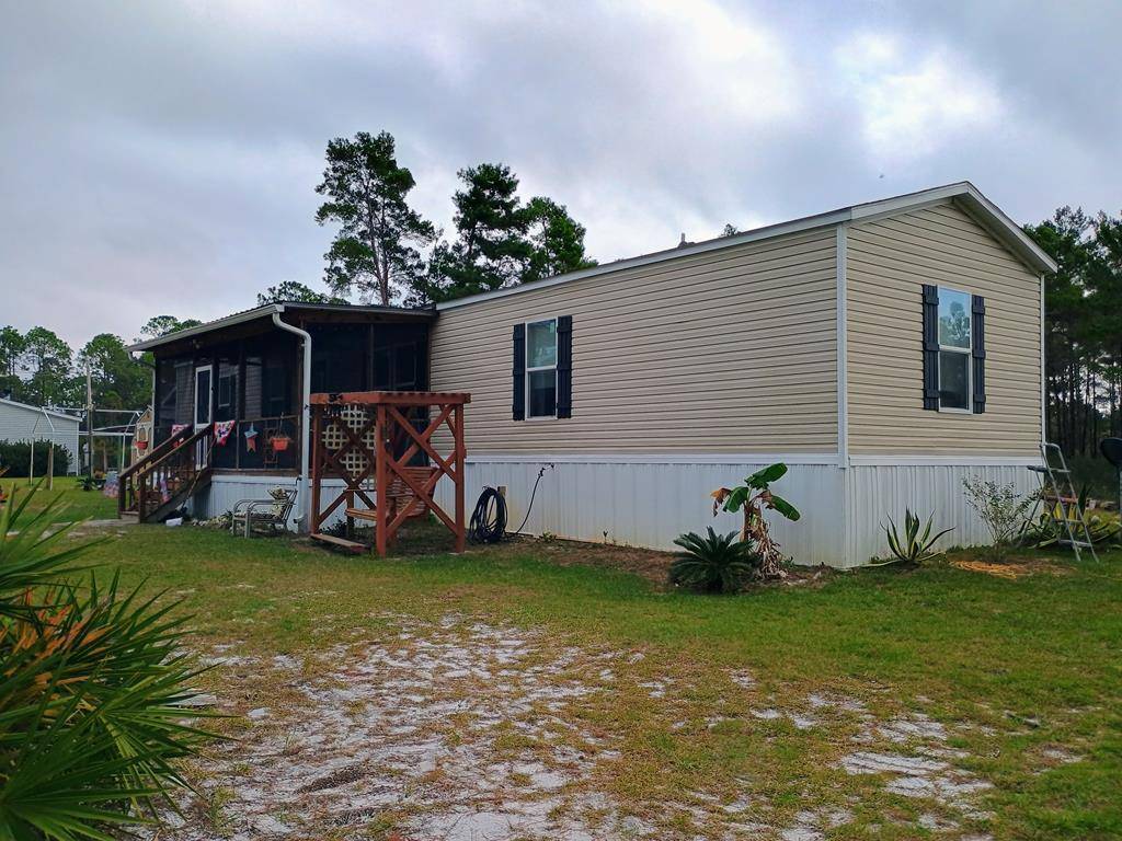 Carrabelle, FL 32322,2088 Messer Rd