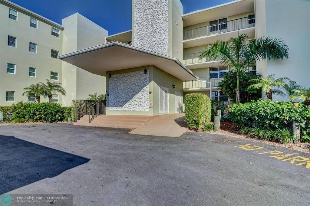 Boynton Beach, FL 33435,710 NE 7th Street  #2020