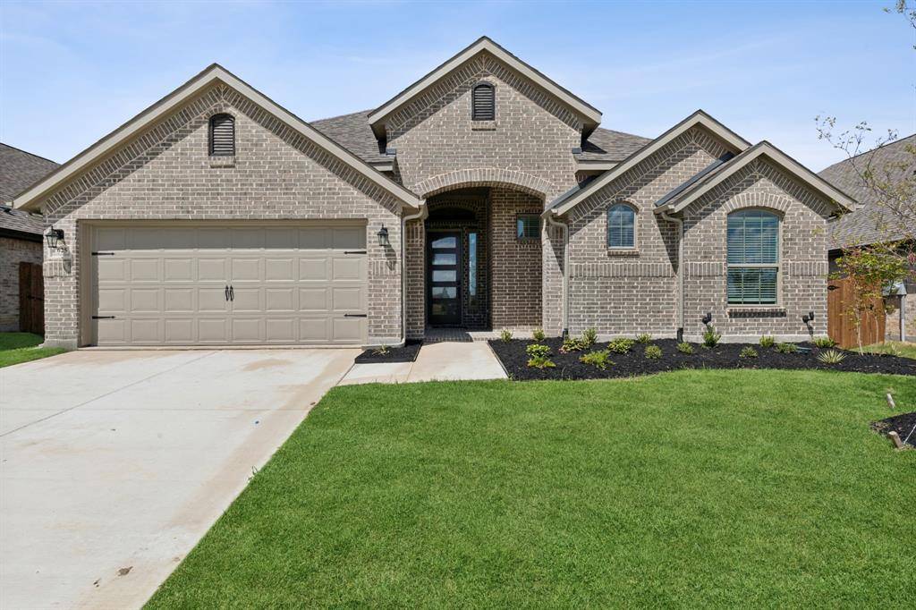 Waxahachie, TX 75165,625 Red Maple Road