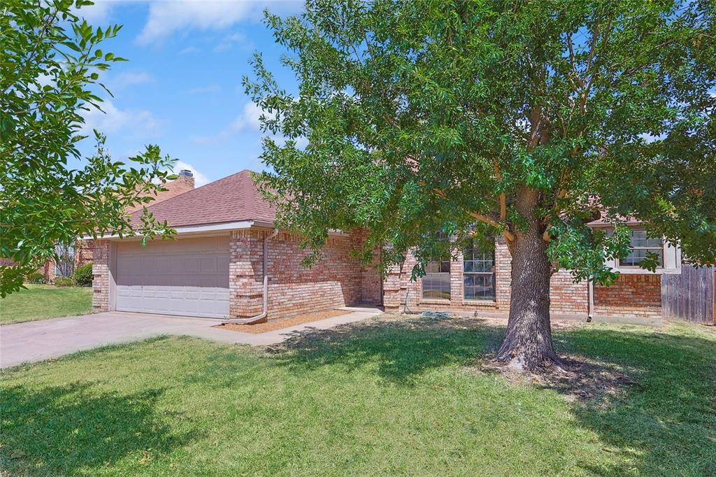 Denton, TX 76207,2532 Bauer Drive