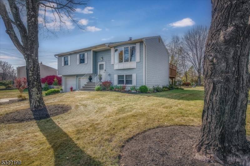 Andover Twp., NJ 07860,7 Terrace Dr