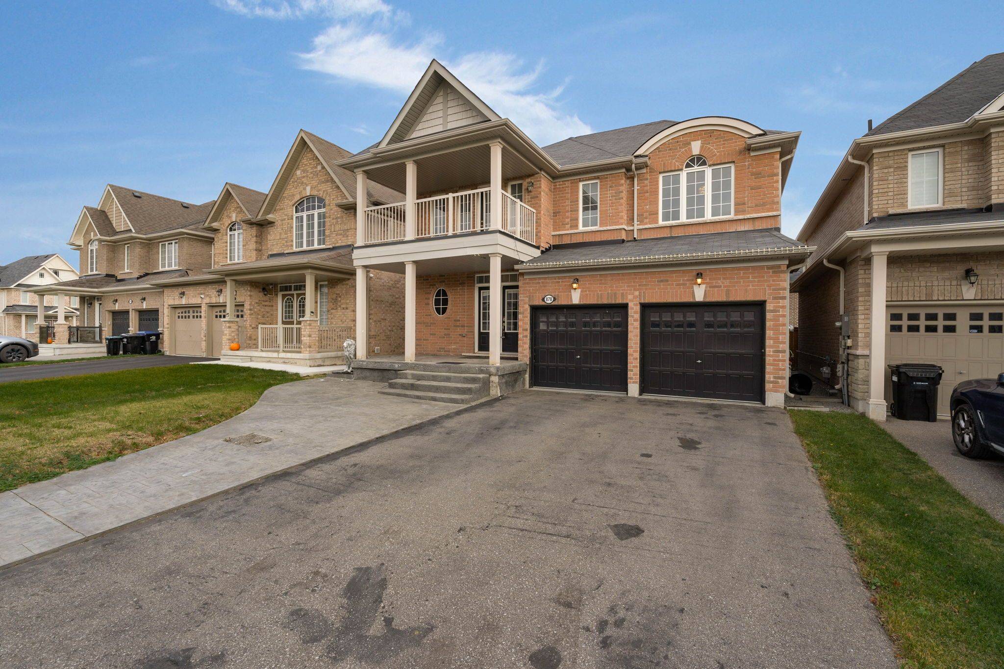 Innisfil, ON L0L 1W0,878 Green ST