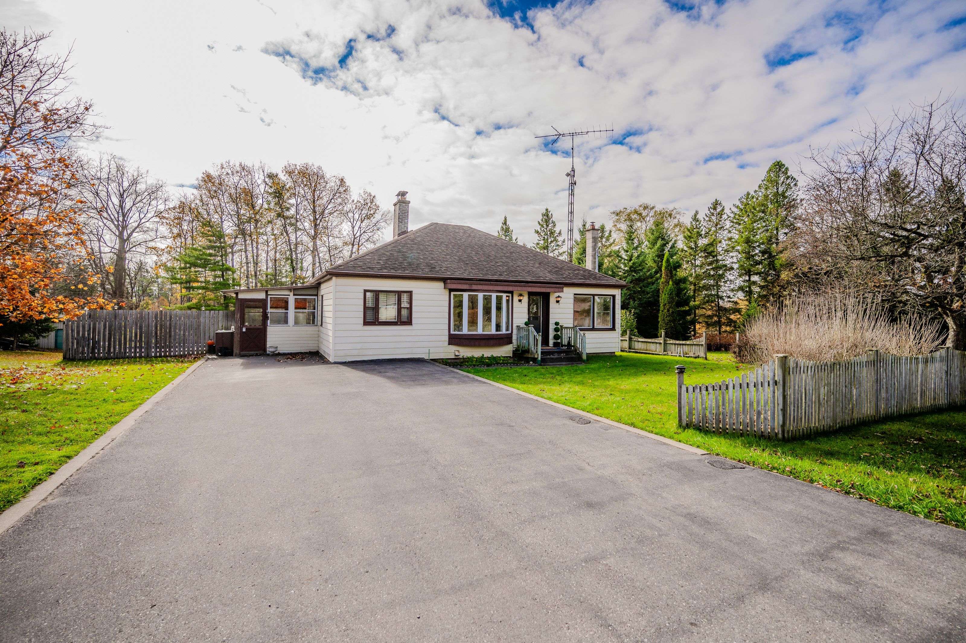 North Dumfries, ON N0B 1E0,1443 Wrigley RD