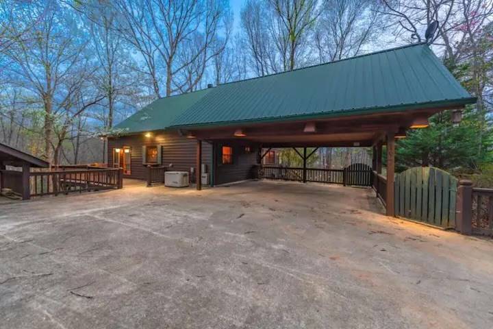 Blue Ridge, GA 30513,197 Smith Hill Road