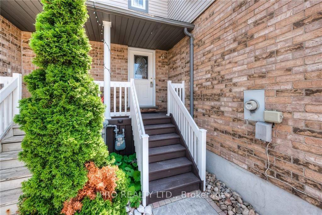 Kitchener, ON N2E 3V1,298 Activa AVE