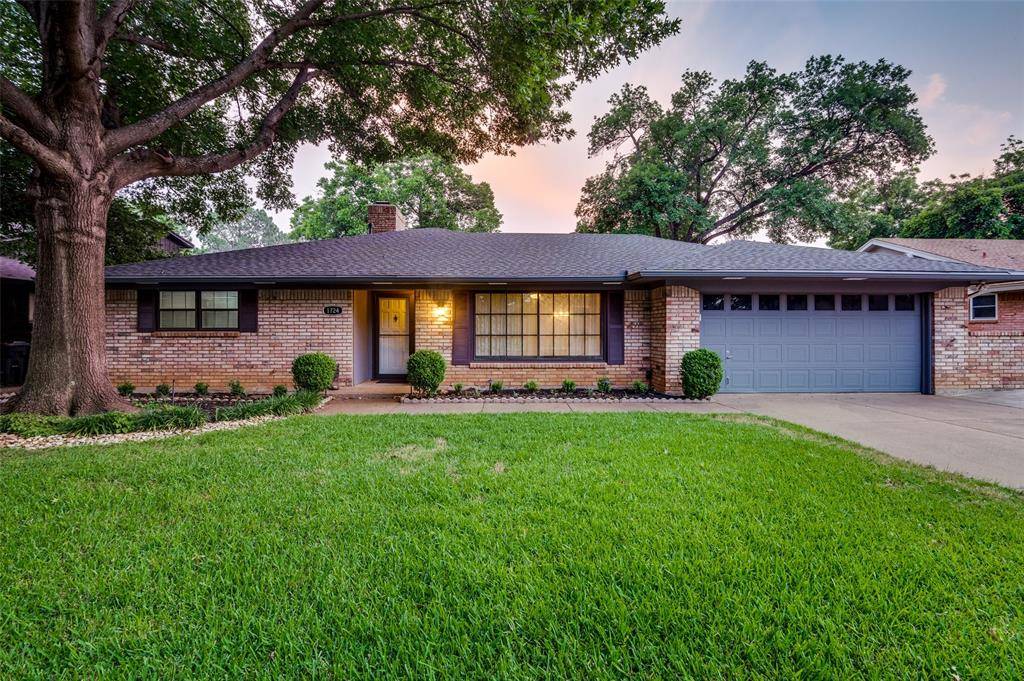 Arlington, TX 76012,1724 Park Hill Drive