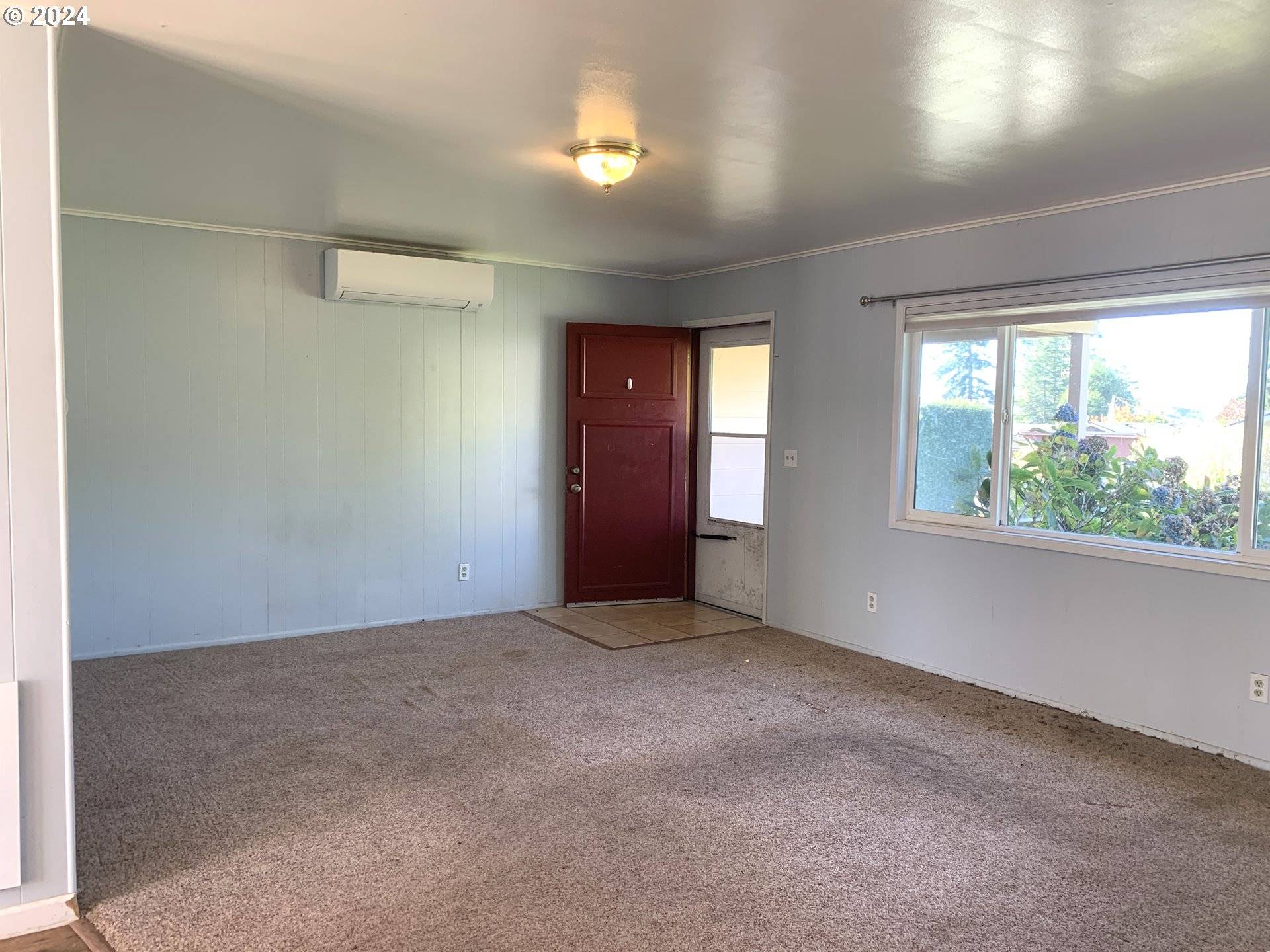 Brookings, OR 97415,710 4TH ST