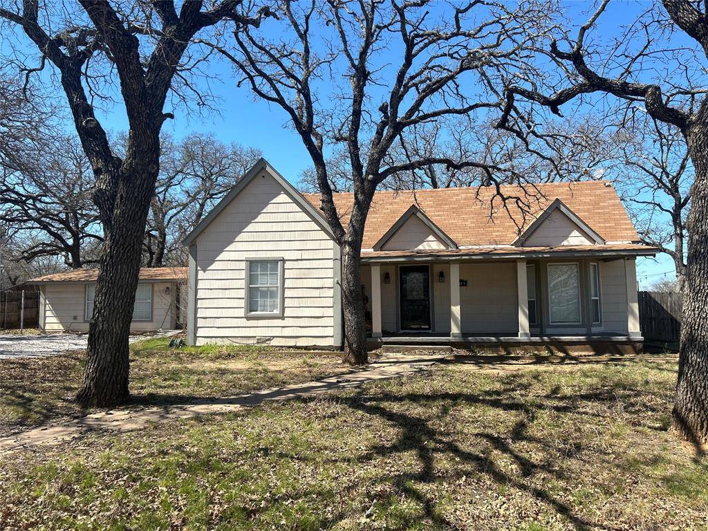 Eastland, TX 76448,101 S Oaklawn Avenue