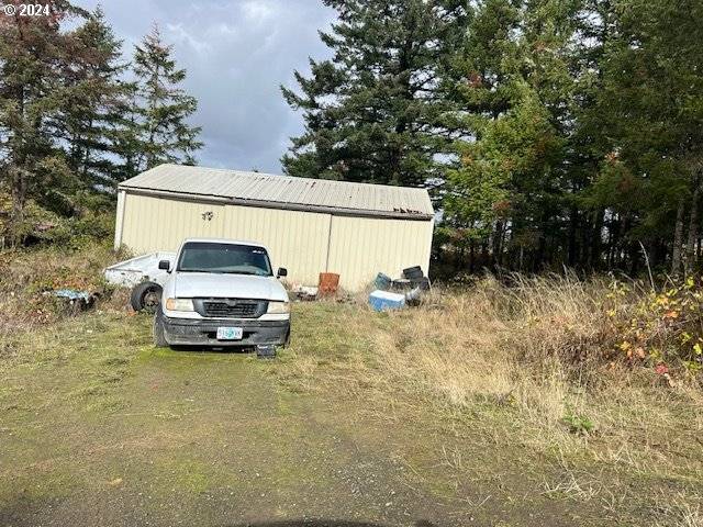 Sutherlin, OR 97479,819 Fir Grove