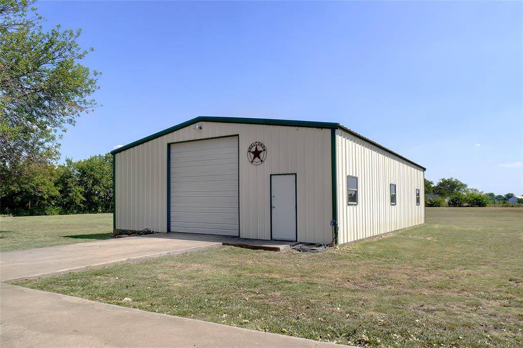 Sanger, TX 76266,5733 Nance Road