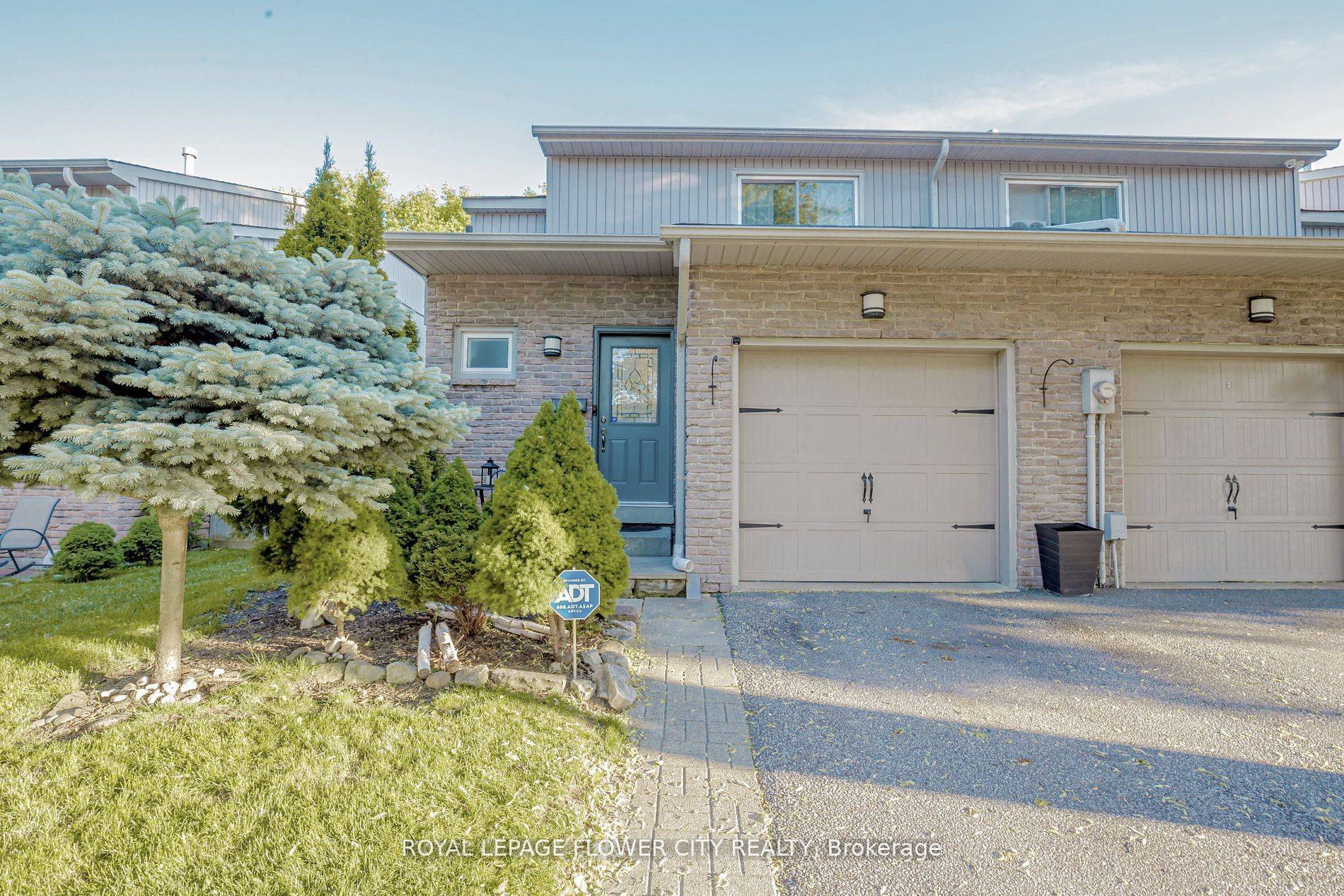 Brampton, ON L6V 3V1,399 Vodden ST E #28