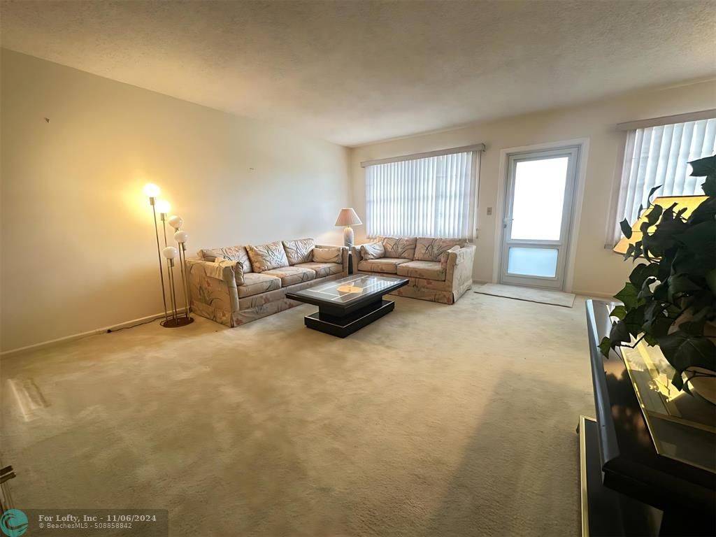 Deerfield Beach, FL 33442,214 Grantham A  #214