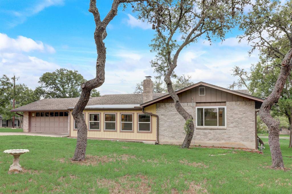 Kerrville, TX 78028,140 Forest Circle