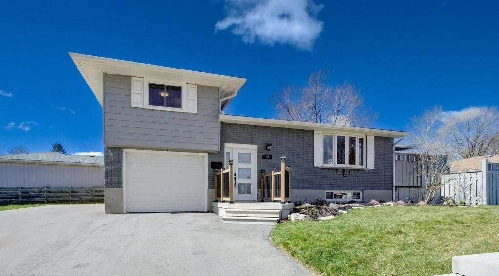 Kitchener, ON N2M 2H8,51 Rossford CRES E