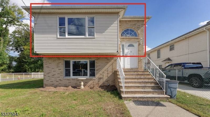 Elizabeth City, NJ 07208,591 Cherry St #2