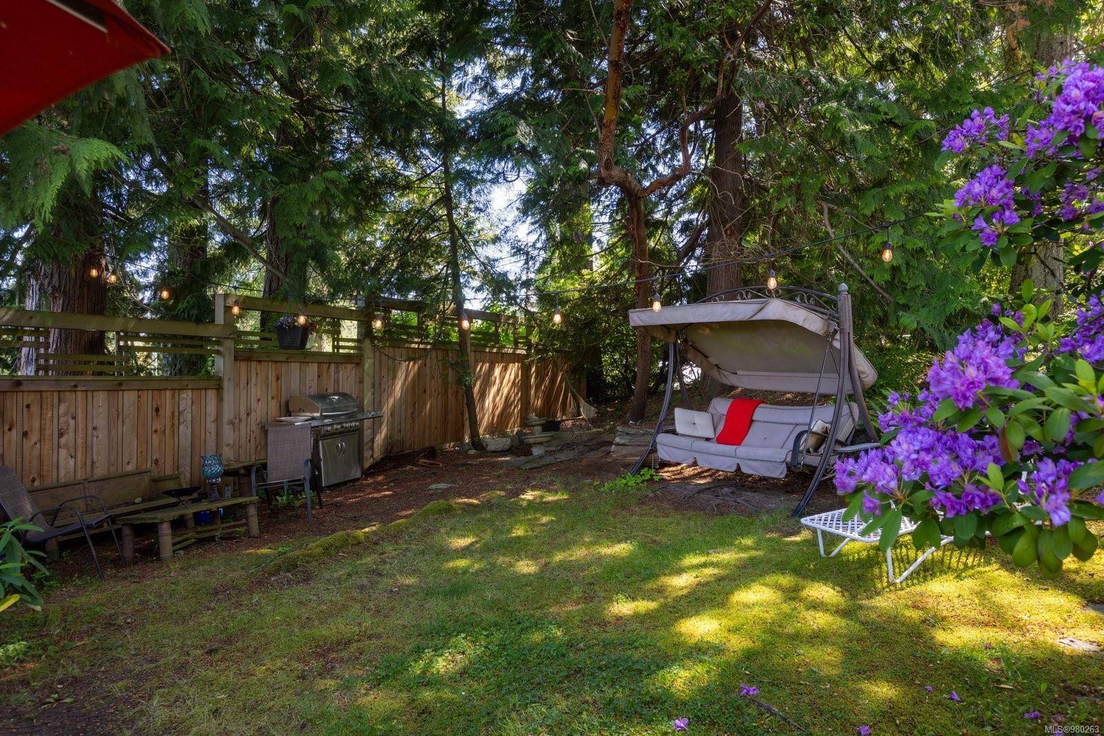 Saanich, BC V8N 1V3,2320 Arbutus Rd