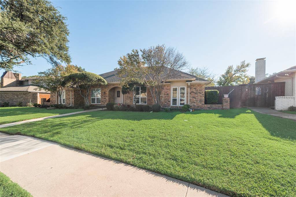 Plano, TX 75075,2826 Townbluff Drive