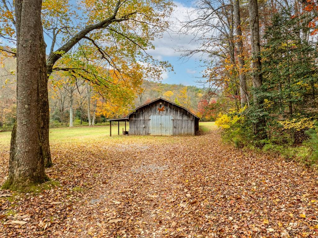 Blue Ridge, GA 30513,611 Stanley Creek Road